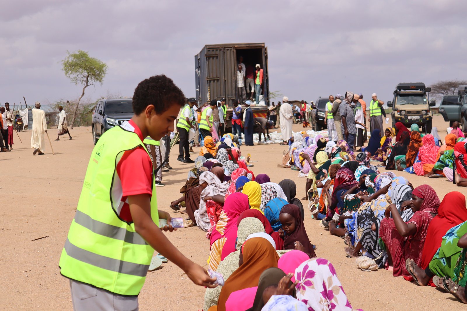 Dry food distribution activity image 2